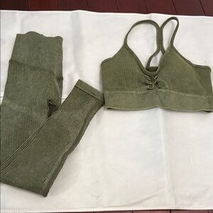 TC Athletics Ribbed 2 Piece Workout Set ~ Army Green